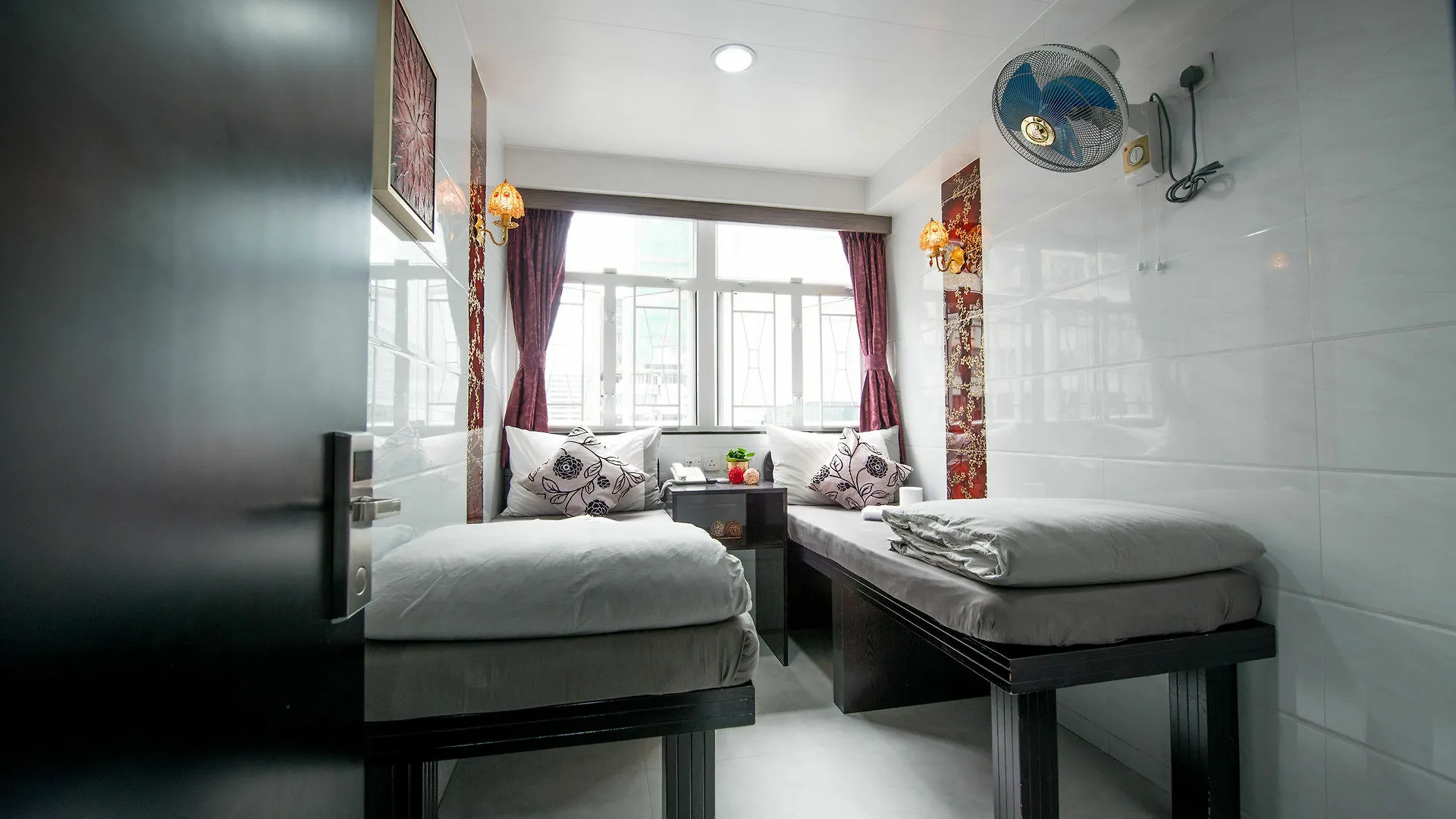 Icon Inn Kowloon  Guest house
